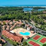 Ksl Vos Dans Les Landes 假日公园 苏斯通